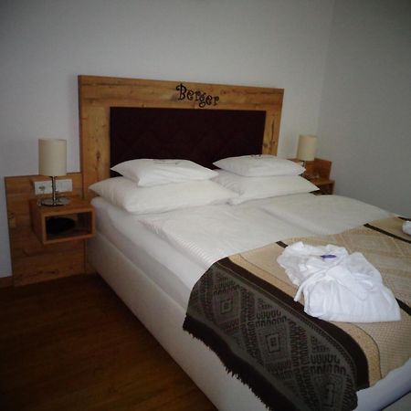 Familienhotel Berger Sankt Jakob im Walde Extérieur photo